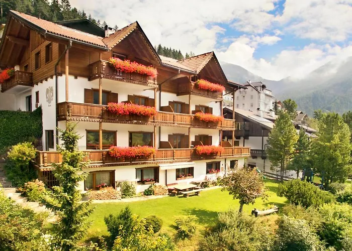 Garni Alba Bed & Breakfast Ortisei